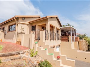 3 Bed House in Bluff
