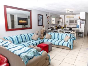 3 Bed Apartment in Willard Beach