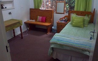 1 Bedroom House in Valhalla