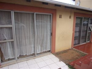 2 Bed Simplex in Woodhaven