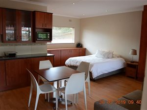 1 Bed Garden Cottage in Fairland