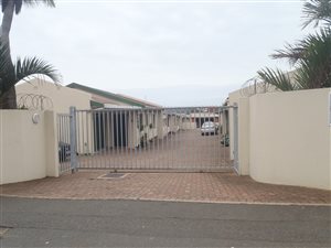2 Bedroom Flat in Montclair