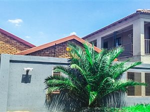 3 Bed House in Protea North