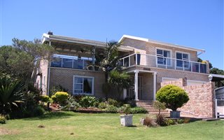 3 Bedroom House in Merryhill