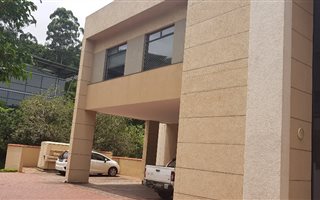 130 m² Office Space in Westville