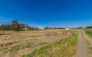 1 ha Land available in Zesfontein AH