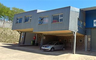 190 m² Industrial space in Briardene