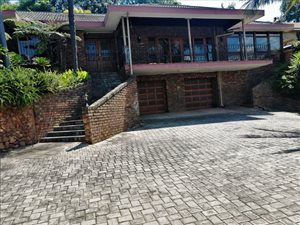 4 Bed House in Waverley
