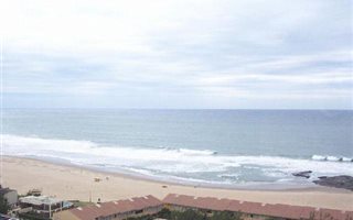 2 Bedroom Apartment in Amanzimtoti