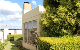 2 Bedroom Townhouse in Rietvalleirand