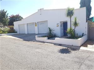 3 Bed House in Westdene