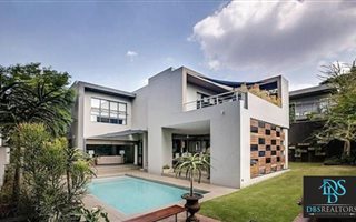 4 Bedroom Cluster in Hyde Park