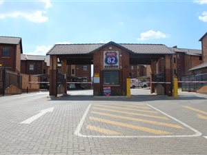 2 Bedroom Apartment in Naturena