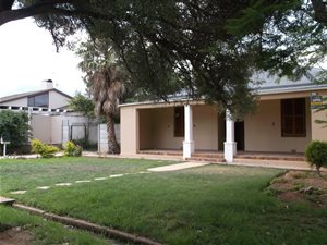 3 Bed House in Paglande