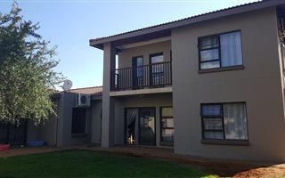4 Bedroom House in Lephalale (Ellisras)