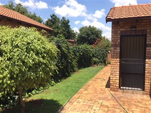 3 Bed Townhouse in Hennopspark