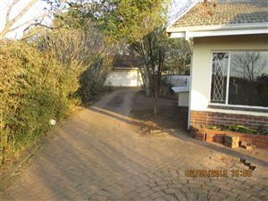 4 Bed House in Cleland