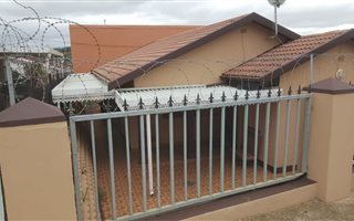 3 Bedroom House in Westham