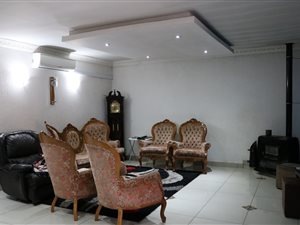 3 Bed House in Mackenzie Park