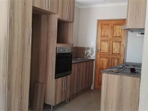 2 Bed House in Mahube Valley