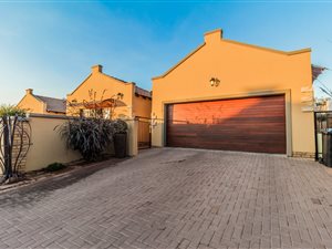 3 Bed House in Hughes