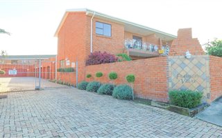 3 Bedroom Apartment in Kabega