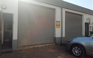 365 m² Industrial space in Glen Anil