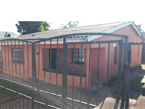 3 Bed House in KwaMashu