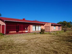 4 Bed House in Theoville