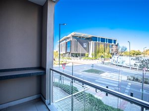 1 Bed Apartment in Menlyn