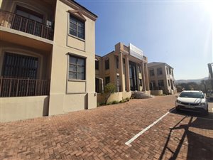 400 m² Commercial space in Meyersdal