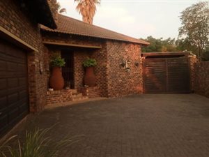 3 Bed House in Vanderbijlpark SE3
