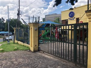 550 m² Commercial space in Bedfordview