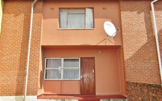3 Bedroom Duplex in Bethelsdorp
