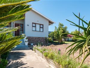 4 Bedroom House in Oudtshoorn