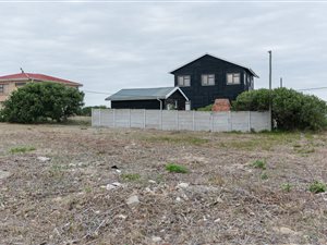326 m² Land available in Kleinkrantz