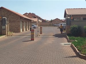 2 Bed Apartment in Monavoni AH