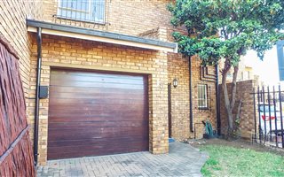 2 Bedroom Cluster in Illiondale