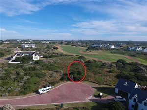1330 m² Land available in St Francis Links