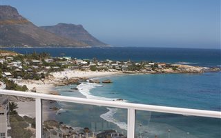 3 Bedroom Apartment in Clifton