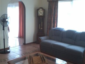 4 Bed House in Rowallan Park and surrounds