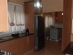 3 Bed House in Olifantsfontein