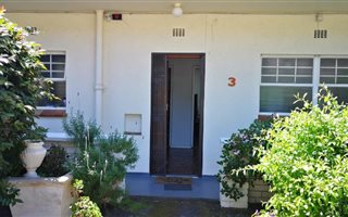 1 Bedroom Apartment in Newlands