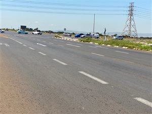 11.6 ha Land available in Leondale