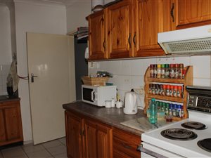 3 Bed House in Kensington B
