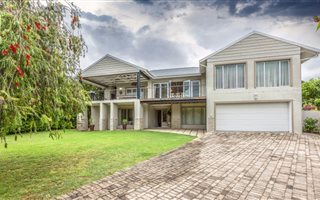 4 Bedroom House in Poortjies