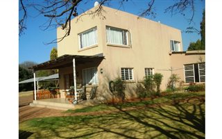 2 Bedroom Garden Cottage in Bredell AH
