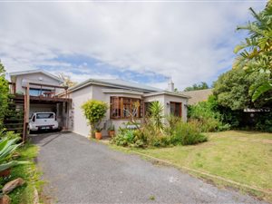 4 Bed House in Lochnerhof