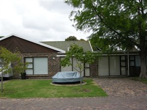 1 Bed House in Keurbooms River