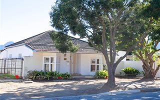 3 Bedroom House in George South